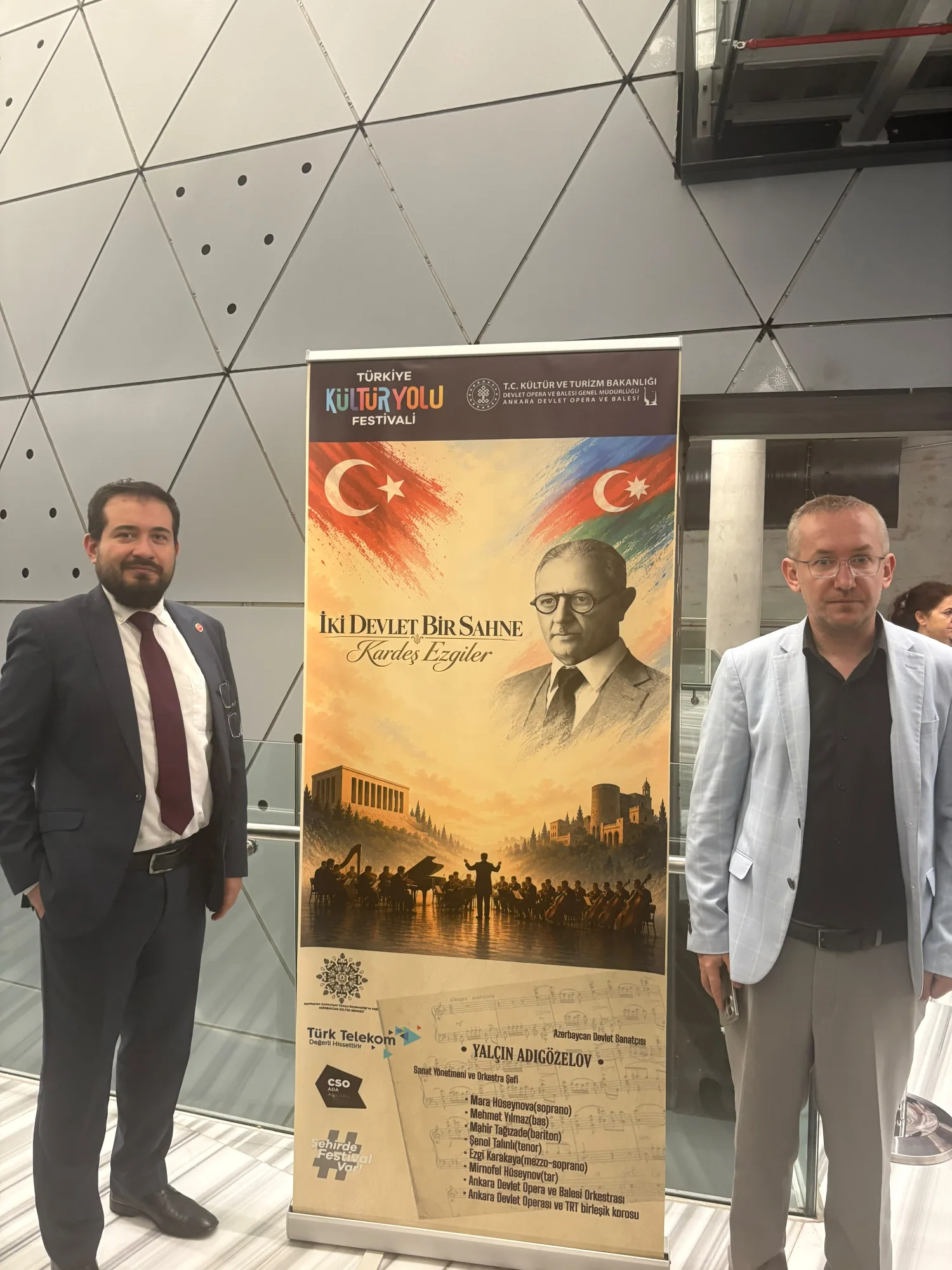 İki Devlet, Bir Sahne – Kardeş Ezgiler”. fotoğraf 2