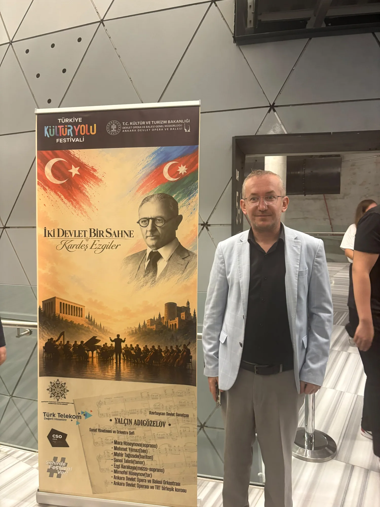 İki Devlet, Bir Sahne – Kardeş Ezgiler”. fotoğraf 4